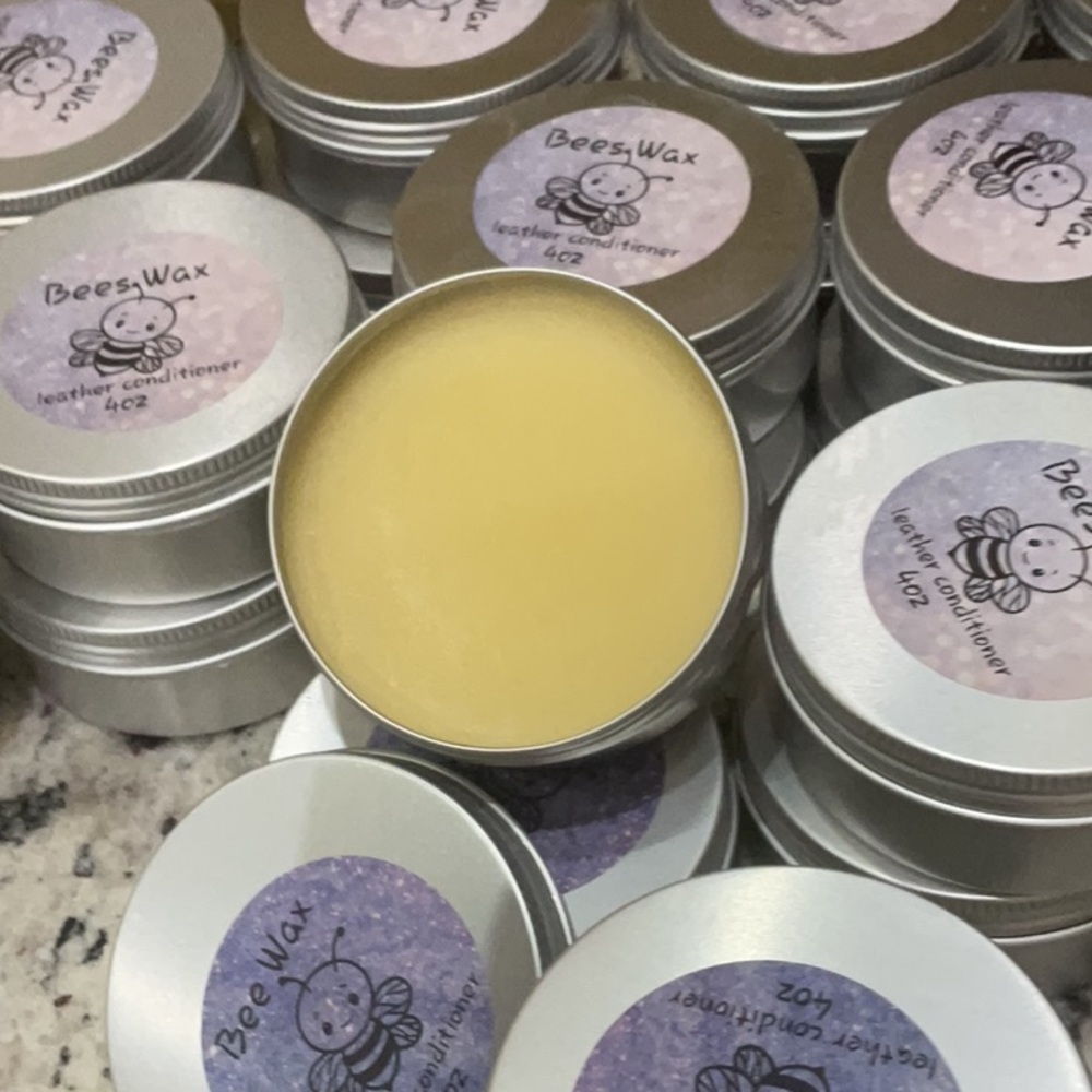 Beeswax Leather Conditioner Bring Life back into your bags